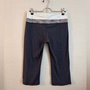 Lululemon Reversible Groove Crop Size 8